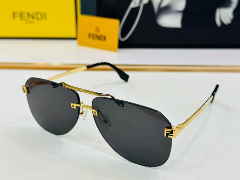 Fendi Sunglasses(AAAA)-440
