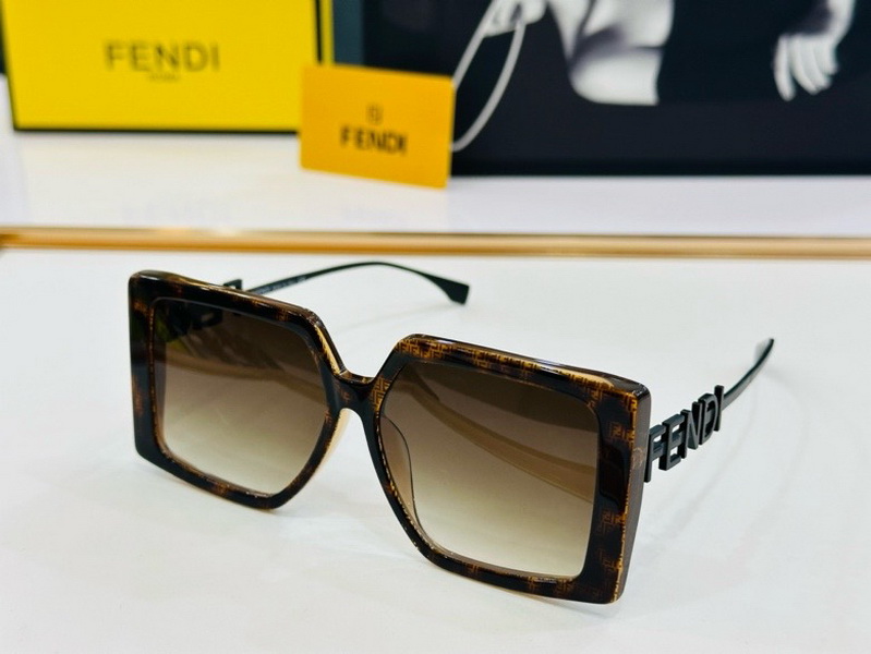 Fendi Sunglasses(AAAA)-431