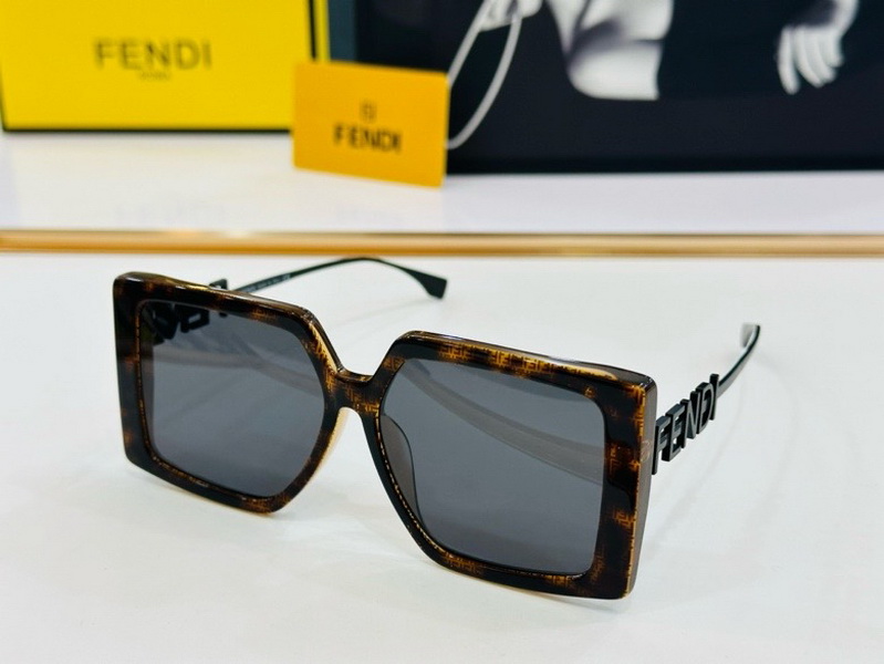 Fendi Sunglasses(AAAA)-430