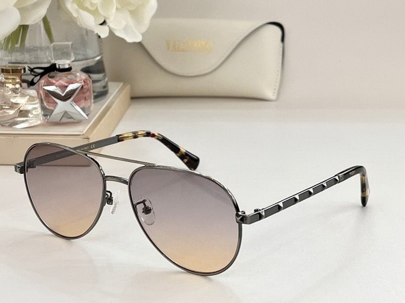 Valentino Sunglasses(AAAA)-216