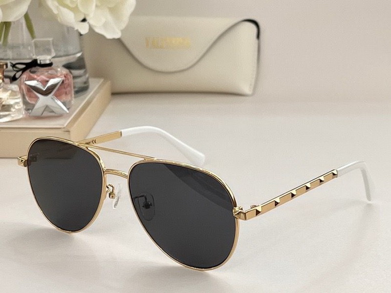 Valentino Sunglasses(AAAA)-214