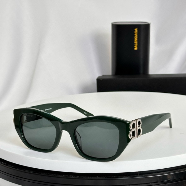 Balenciaga Sunglasses(AAAA)-225