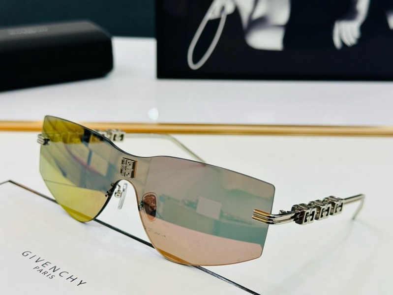 Givenchy Sunglasses(AAAA)-106