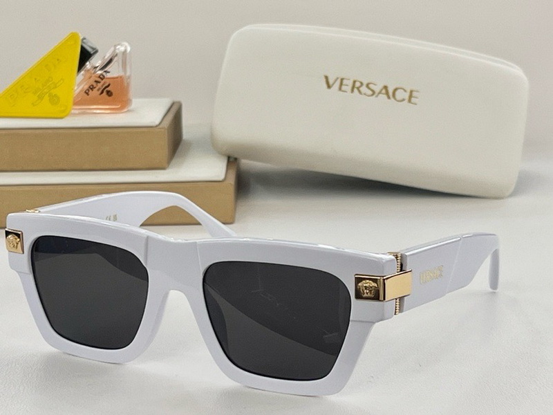 Versace Sunglasses(AAAA)-1371