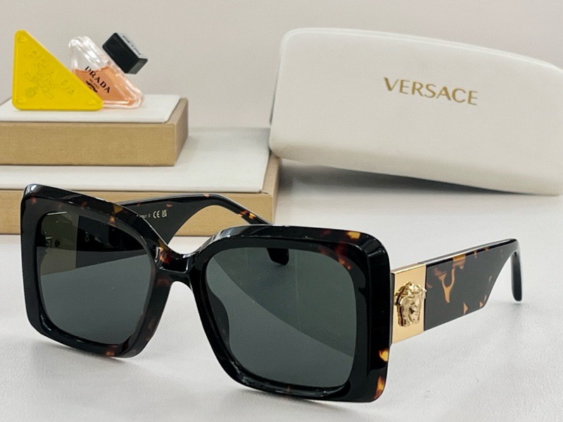 Versace Sunglasses(AAAA)-1355