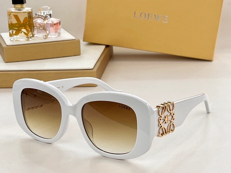 Loewe Sunglasses(AAAA)-049