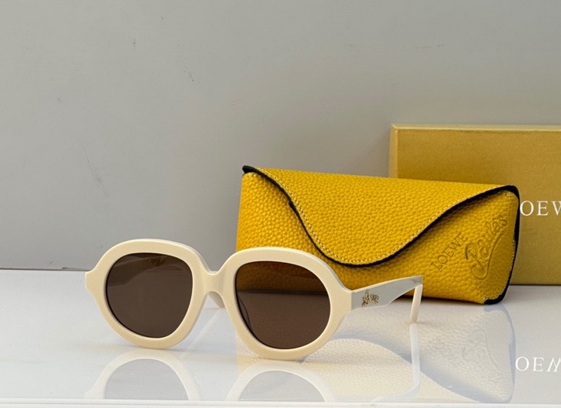 Loewe Sunglasses(AAAA)-031