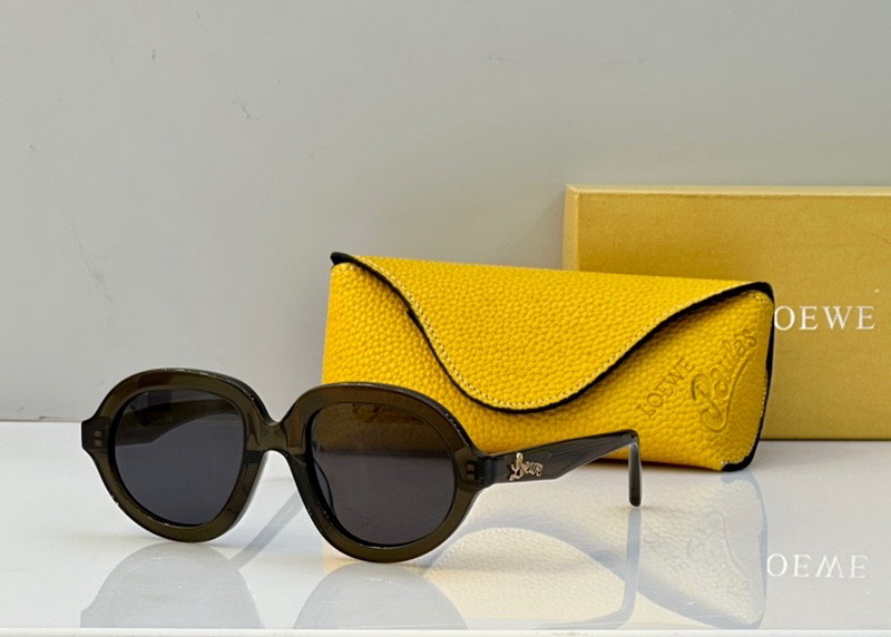 Loewe Sunglasses(AAAA)-030