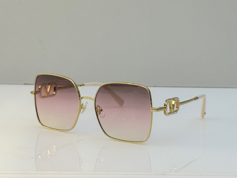 Valentino Sunglasses(AAAA)-204