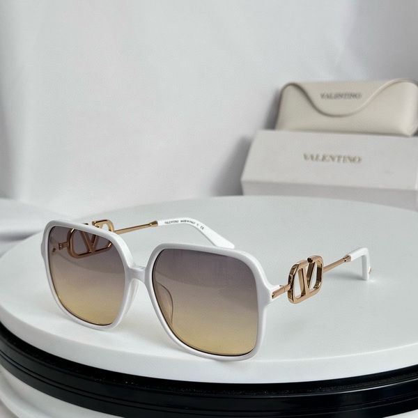Valentino Sunglasses(AAAA)-197