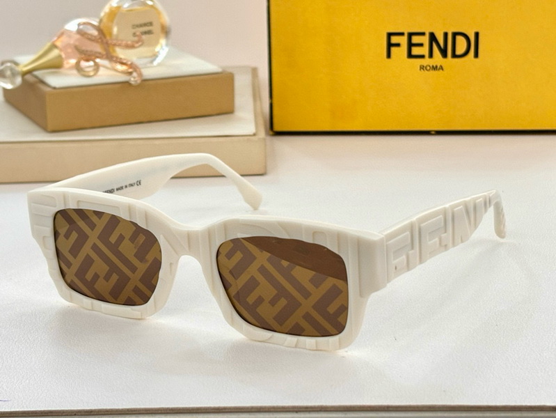 Fendi Sunglasses(AAAA)-342
