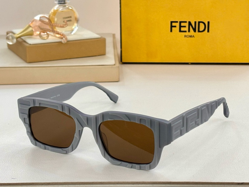 Fendi Sunglasses(AAAA)-334