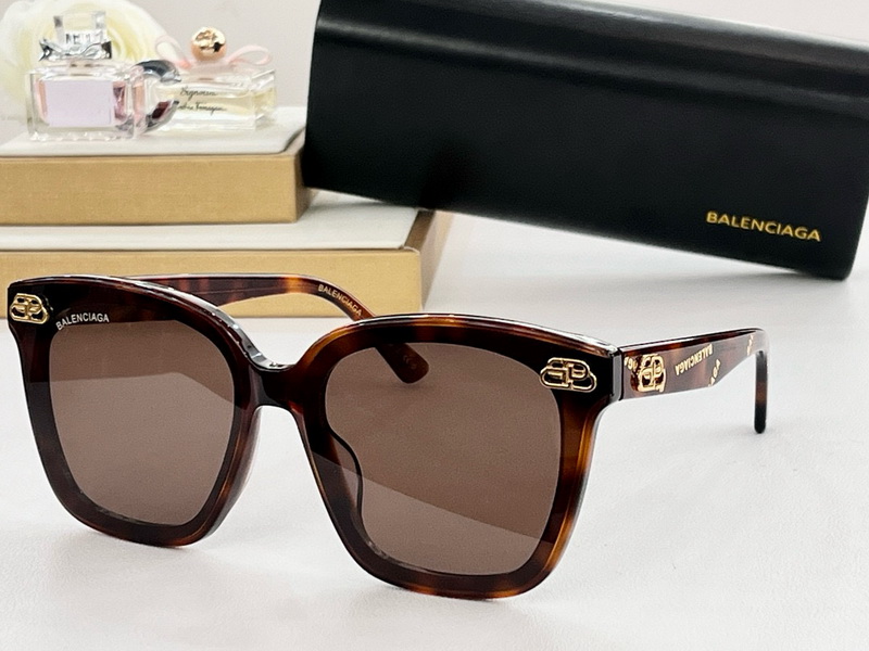 Balenciaga Sunglasses(AAAA)-165