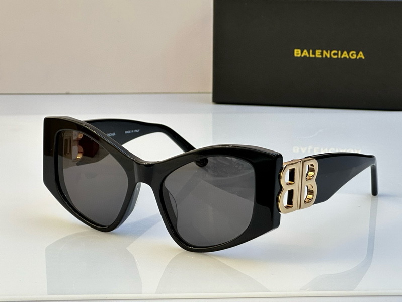 Balenciaga Sunglasses(AAAA)-155