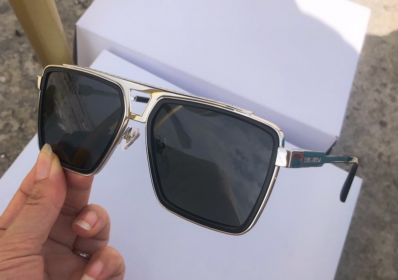 LV Sunglasses(AAAA)-880