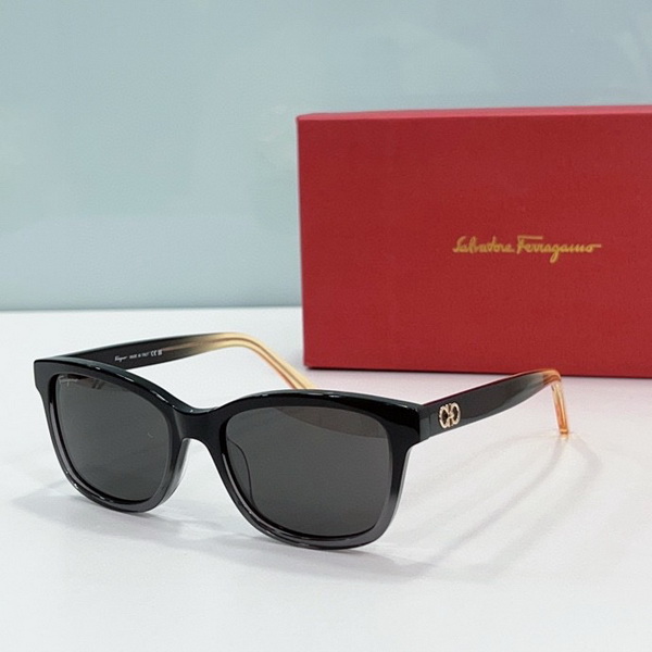 Ferragamo Sunglasses(AAAA)-227