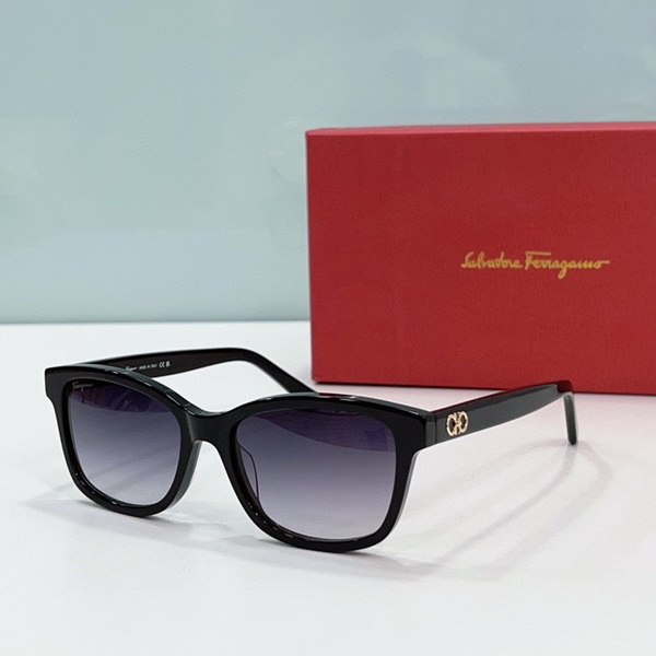 Ferragamo Sunglasses(AAAA)-224