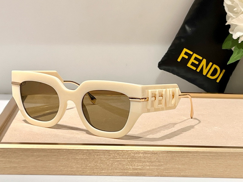 Fendi Sunglasses(AAAA)-298