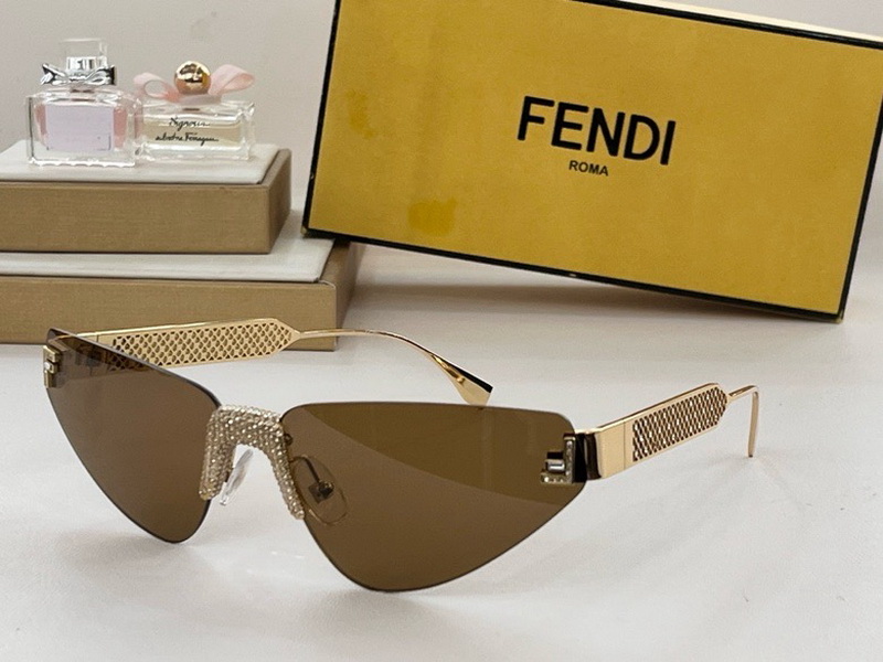 Fendi Sunglasses(AAAA)-290