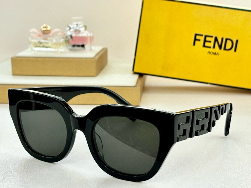 Fendi Sunglasses(AAAA)-275