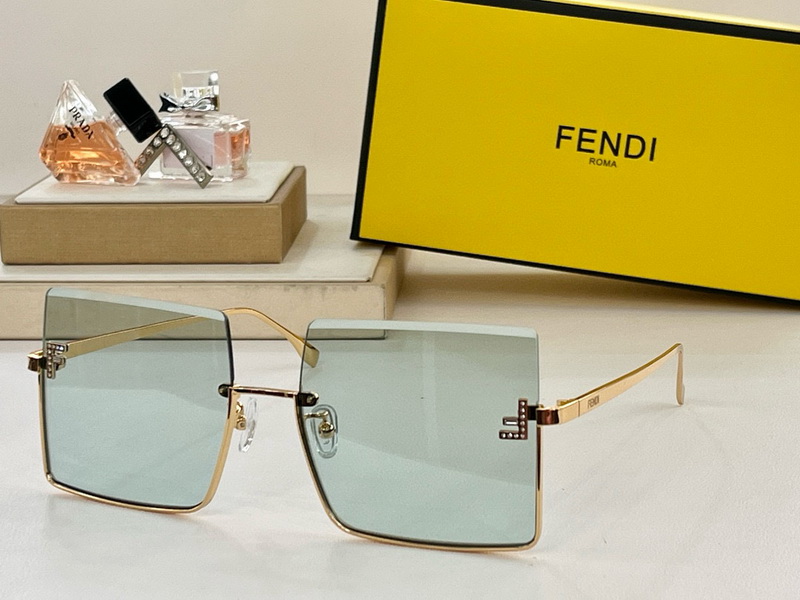 Fendi Sunglasses(AAAA)-261