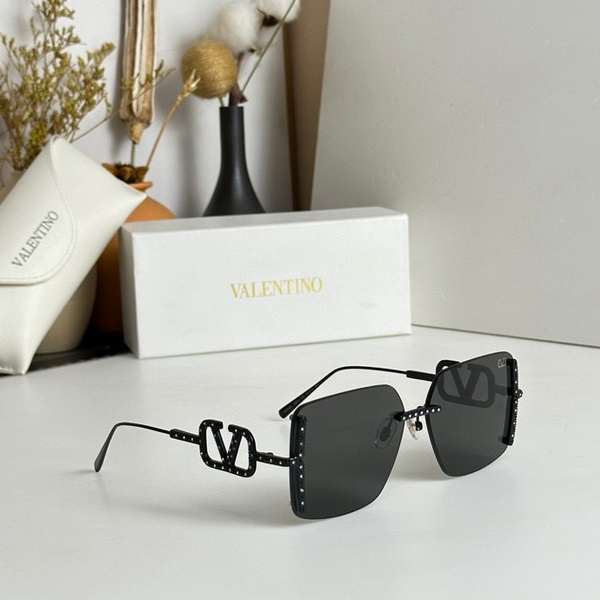 Valentino Sunglasses(AAAA)-071