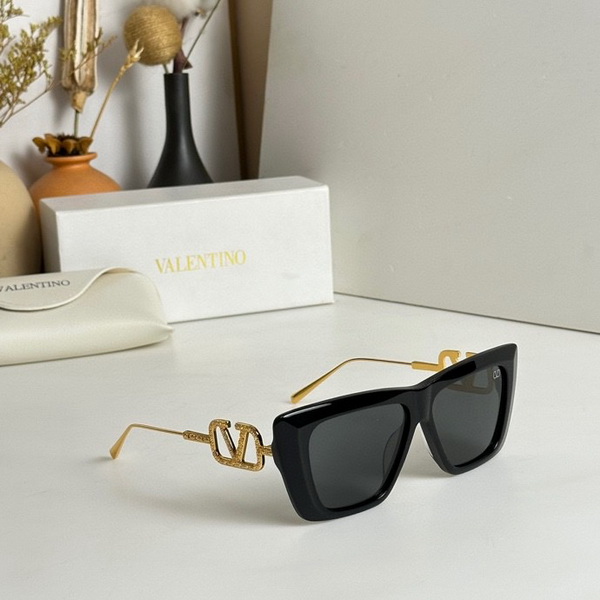 Valentino Sunglasses(AAAA)-068