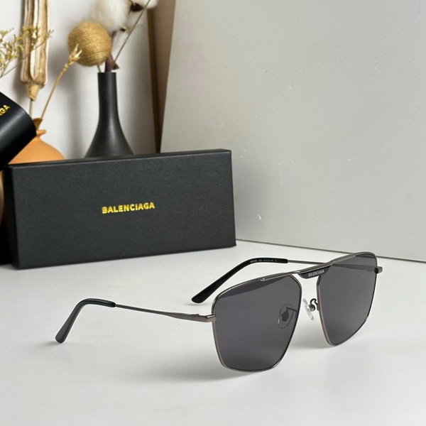 Balenciaga Sunglasses(AAAA)-128