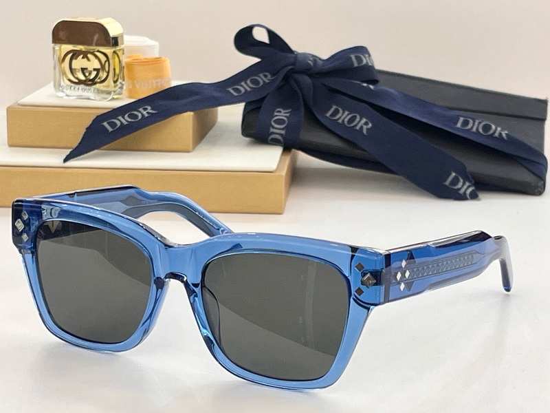 Dior Sunglasses(AAAA)-335