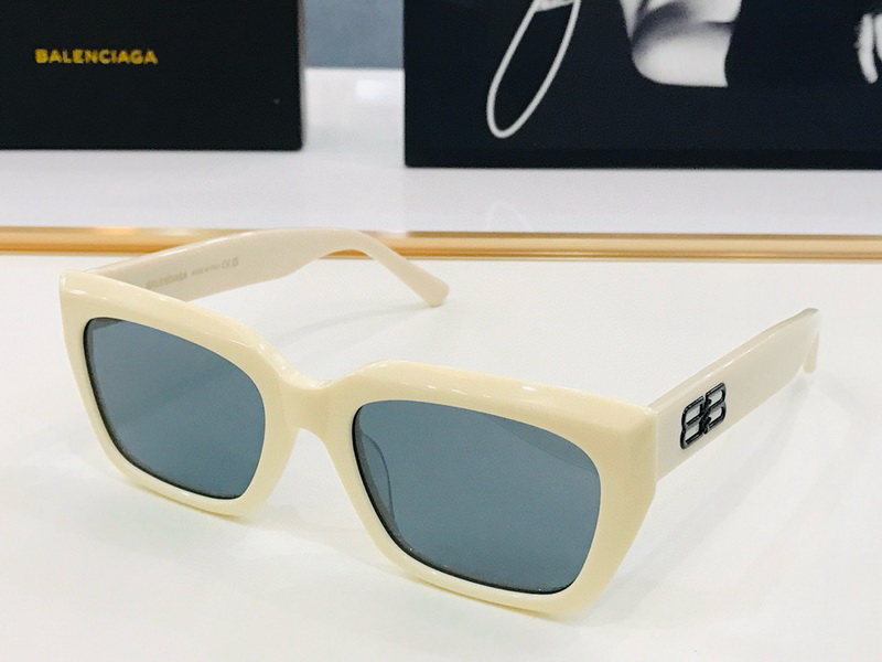 Balenciaga Sunglasses(AAAA)-122