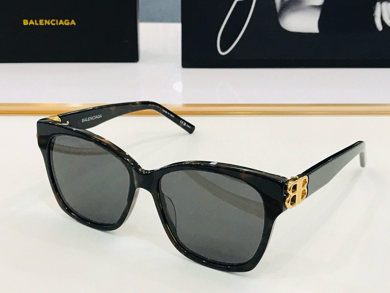 Balenciaga Sunglasses(AAAA)-111