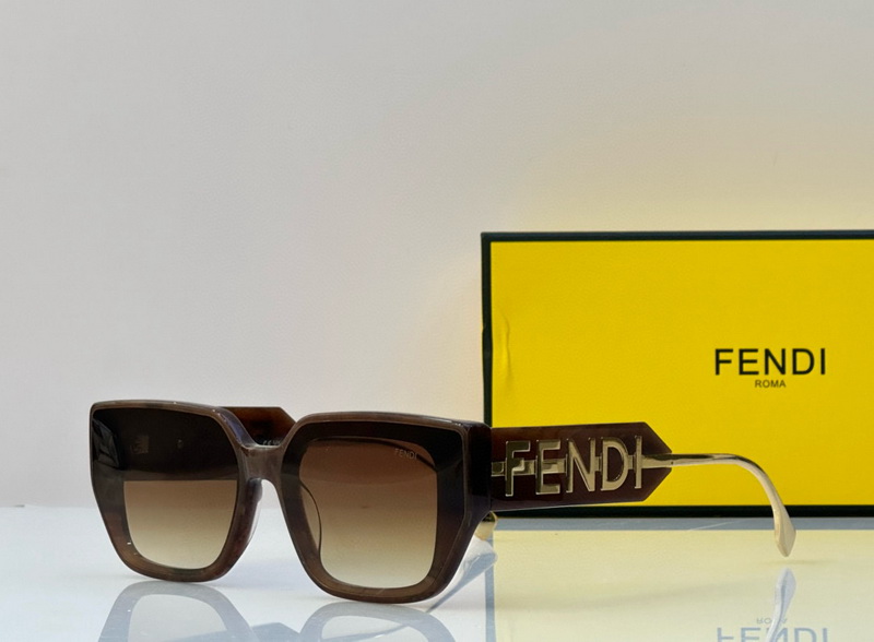 Fendi Sunglasses(AAAA)-251