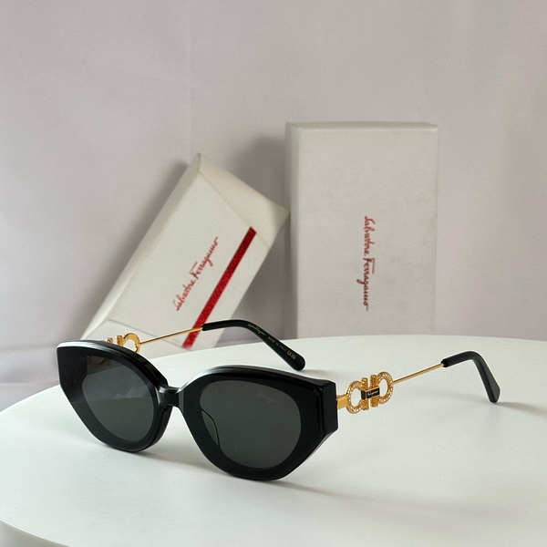 Ferragamo Sunglasses(AAAA)-199