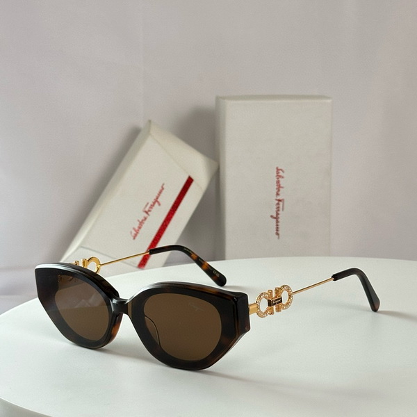 Ferragamo Sunglasses(AAAA)-196