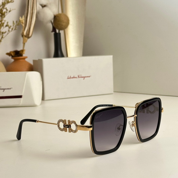 Ferragamo Sunglasses(AAAA)-150