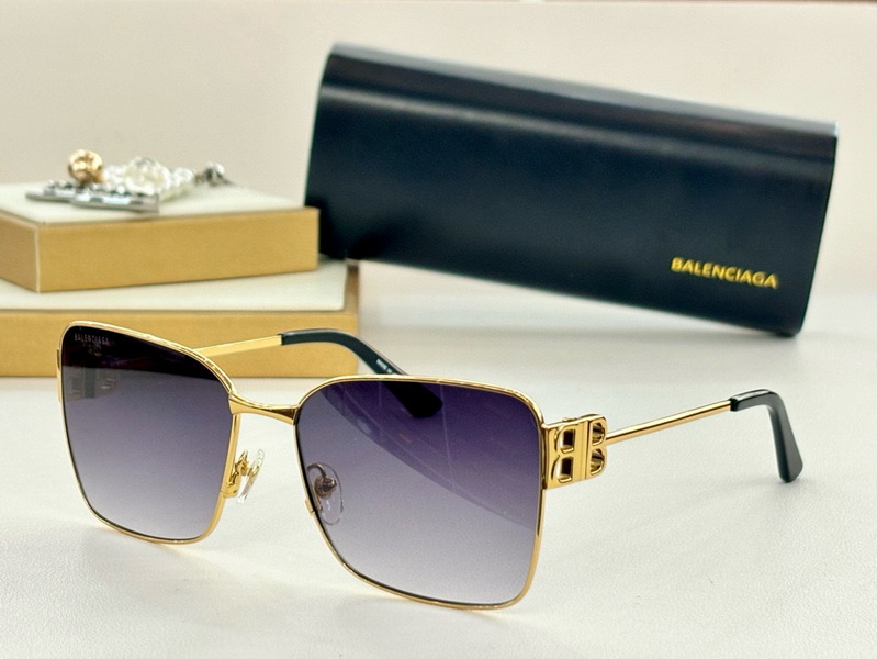 Balenciaga Sunglasses(AAAA)-063