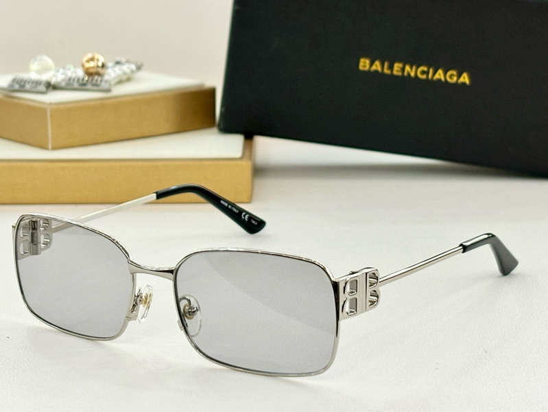 Balenciaga Sunglasses(AAAA)-048