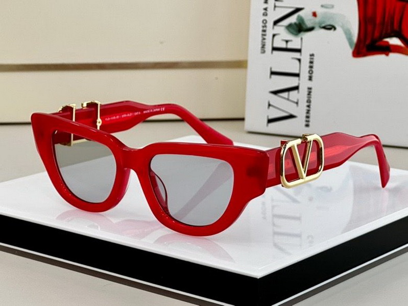 Valentino Sunglasses(AAAA)-062