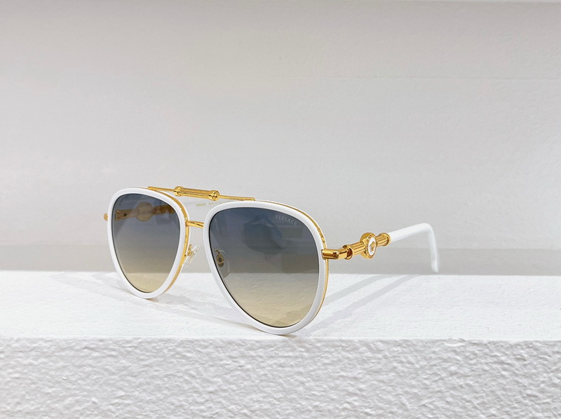 Versace Sunglasses(AAAA)-693