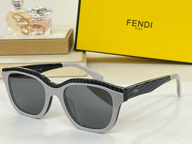 Fendi Sunglasses(AAAA)-219
