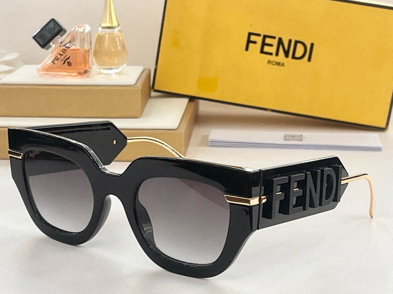 Fendi Sunglasses(AAAA)-213