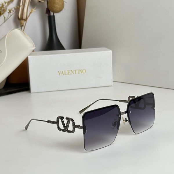 Valentino Sunglasses(AAAA)-035