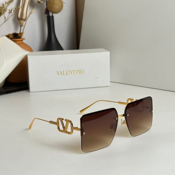 Valentino Sunglasses(AAAA)-033