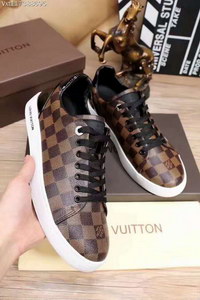 LV Shoes(AAA)-371