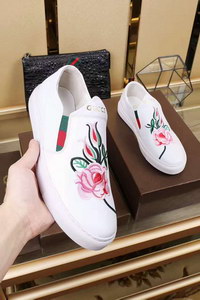 Gucci Shoes(AAA)-240