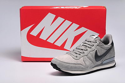 Nike Archive 83-011