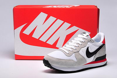 Nike Archive 83-019