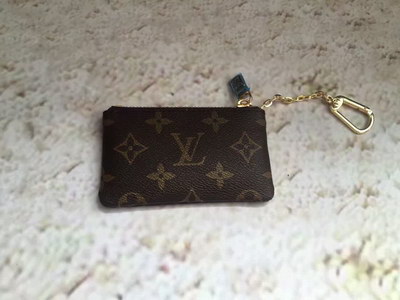 LV Coin Pouch-001