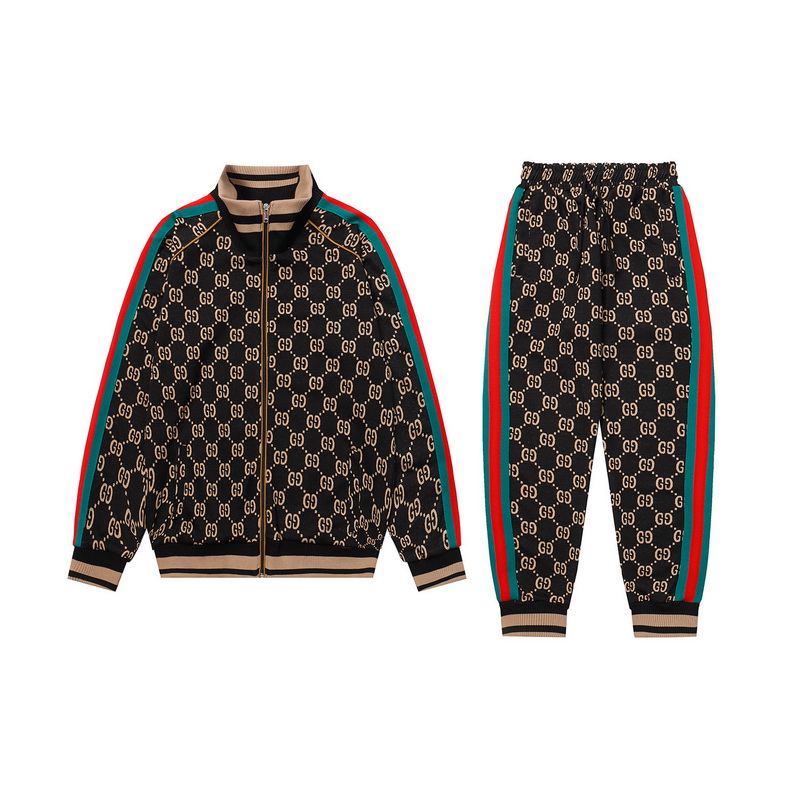 Gucci Suits-289