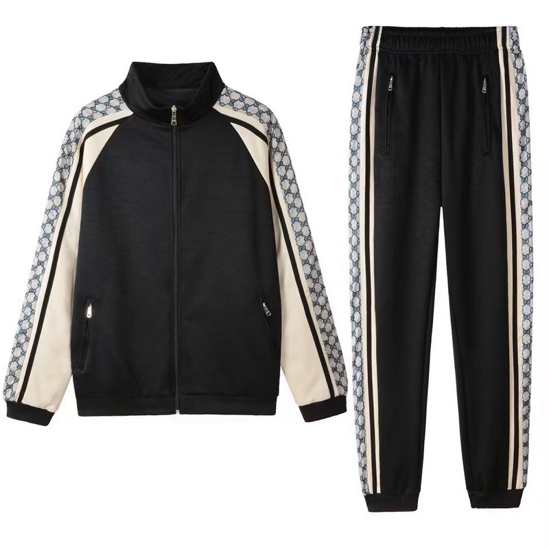 Gucci Suits-290